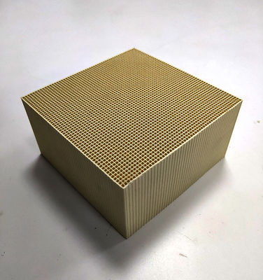 RCO Lotne związki organiczne Katalizatory utleniania 300 Cpsi Usunięcie przemysłowych gazów odlotowych