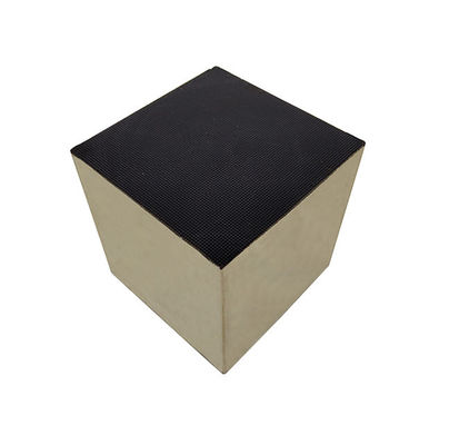 kupować Katalizatory miedziowe zeolitowe Scr z miedzi Cu do samochodowej kontroli emisji Nox do silników wysokoprężnych produkcja online