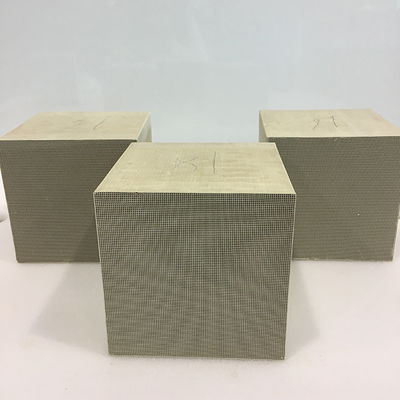 kupować Kryterium pieca na drewno Katalizator gazu odlotowego Katalizator OC 46 CPSI produkcja online