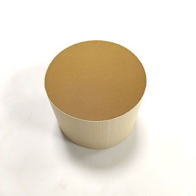 kupować Ceramiczne podłoże z pęcherza miodu dla katalizatorów. produkcja online