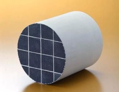 kupować Katalizator DPF o wysokiej odporności na temperaturę z niskim ciśnieniem wstecznym i podwójną regeneracją dla filtra cząstek stałych silników Diesla produkcja online