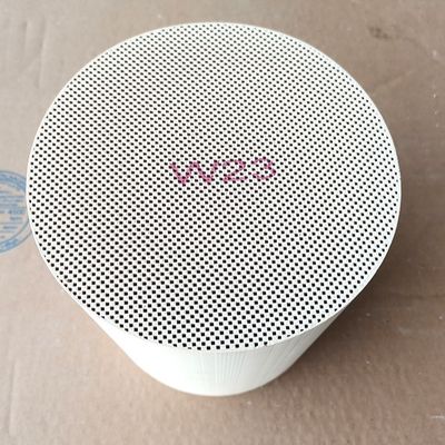 kupować Niestandardowy trójstronny katalizator dla modelu IX35 spełnia przepisy EPA CARB i zmniejsza hałas w układzie produkcja online