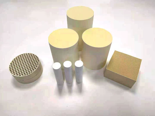 SCR Denox Catalyst (200 CPI) do wydechowych silników samochodowych